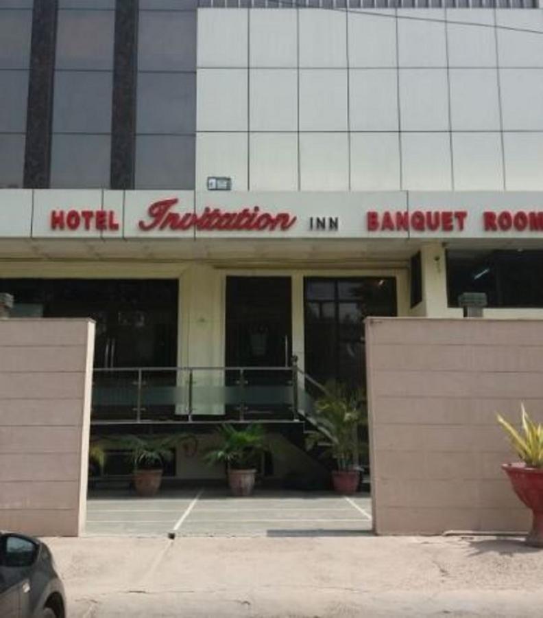 Hotel Invitation Inn Faridábád Kültér fotó
